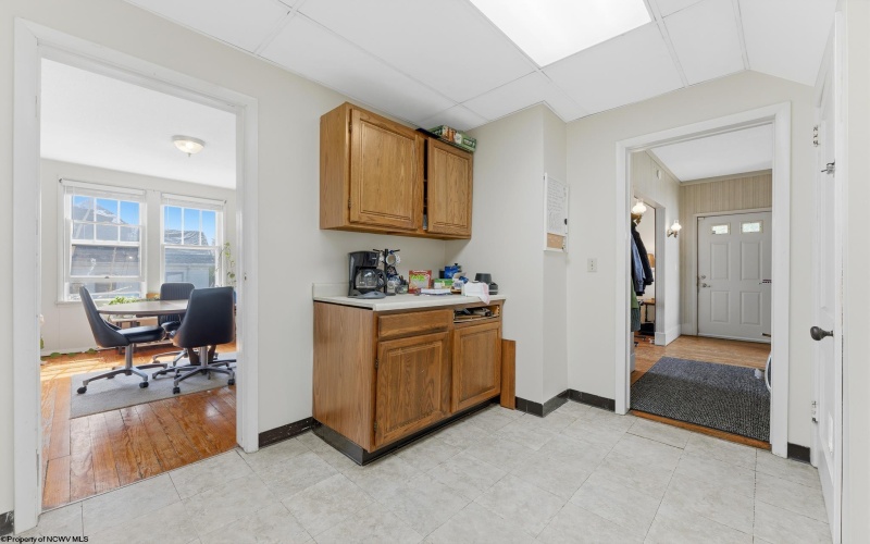 703 Dayton Street, Morgantown, West Virginia 26508, 3 Bedrooms Bedrooms, 6 Rooms Rooms,1 BathroomBathrooms,Single Family Detached,For Sale,Dayton,10164637