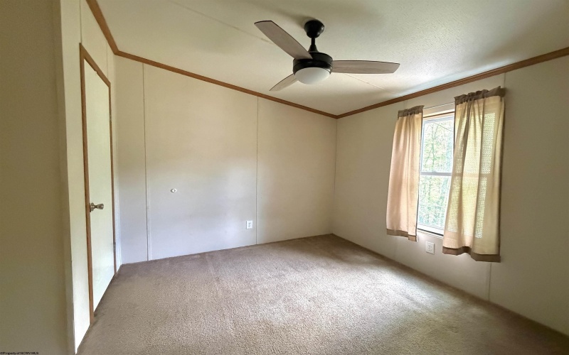 804 Jewelweed Road, Bristol, West Virginia 26426, 3 Bedrooms Bedrooms, 8 Rooms Rooms,2 BathroomsBathrooms,Single Family Detached,For Sale,Jewelweed,10164618