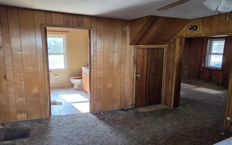 115 Davis Street, Parsons, West Virginia 26287, 3 Bedrooms Bedrooms, 6 Rooms Rooms,2 BathroomsBathrooms,Single Family Detached,For Sale,Davis,10164620