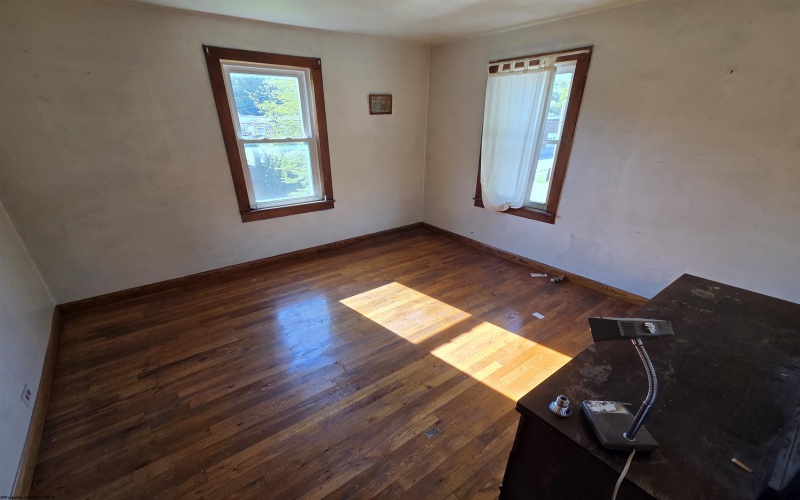 115 Davis Street, Parsons, West Virginia 26287, 3 Bedrooms Bedrooms, 6 Rooms Rooms,2 BathroomsBathrooms,Single Family Detached,For Sale,Davis,10164620