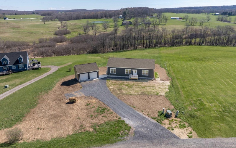 238 Meadowlark Drive, Bruceton Mills, West Virginia 26525, 3 Bedrooms Bedrooms, 5 Rooms Rooms,2 BathroomsBathrooms,Single Family Detached,For Sale,Meadowlark,10164634