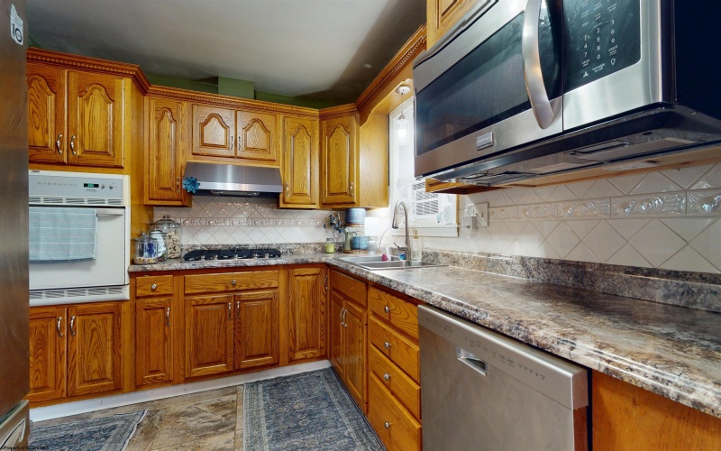 599 Martha Avenue, Shinnston, West Virginia 26431, 3 Bedrooms Bedrooms, 6 Rooms Rooms,2 BathroomsBathrooms,Single Family Detached,For Sale,Martha,10164616