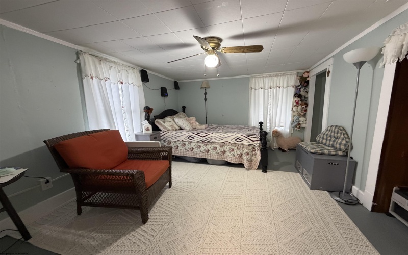 1300 Goff Avenue, Clarksburg, West Virginia 26301-1912, 3 Bedrooms Bedrooms, 6 Rooms Rooms,1 BathroomBathrooms,Single Family Detached,For Sale,Goff,10164633