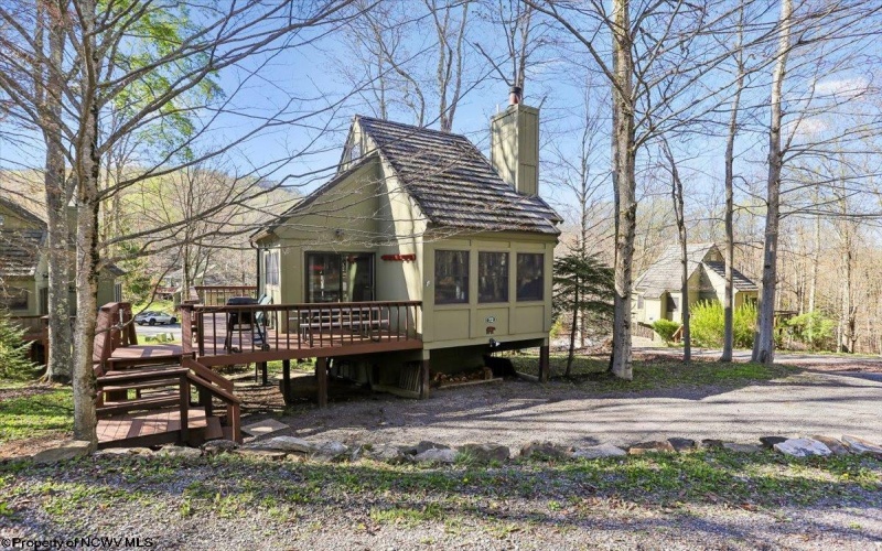 72 Whitetail Way, Davis, West Virginia 26260, 2 Bedrooms Bedrooms, 3 Rooms Rooms,1 BathroomBathrooms,Single Family Detached,For Sale,Whitetail,10164629