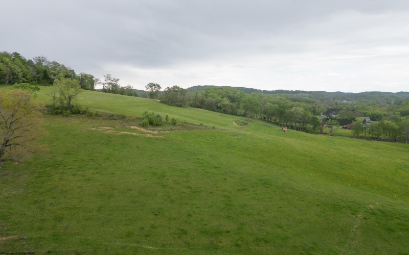 922 Tetrick Road, Shinnston, West Virginia 26431, 4 Bedrooms Bedrooms, 8 Rooms Rooms,2 BathroomsBathrooms,Single Family Detached,For Sale,Tetrick,10164630