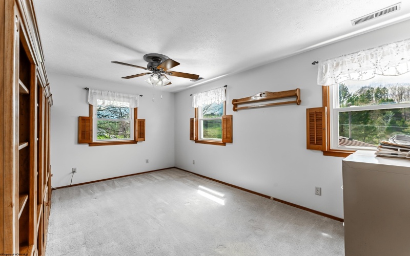 857 Fishing Camp Road, Buckhannon, West Virginia 26201, 3 Bedrooms Bedrooms, 10 Rooms Rooms,3 BathroomsBathrooms,Single Family Detached,For Sale,Fishing Camp,10164623