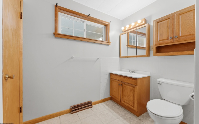 1492 Janes Hill Road, Shinnston, West Virginia 26431, 3 Bedrooms Bedrooms, 8 Rooms Rooms,1 BathroomBathrooms,Single Family Detached,For Sale,Janes Hill,10164621