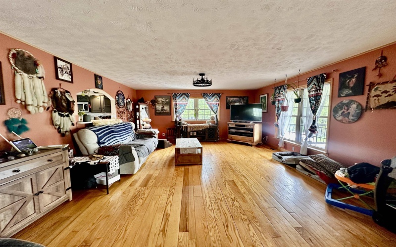 12194 WV 20 South Road, Rock Cave, West Virginia 26234, 3 Bedrooms Bedrooms, 7 Rooms Rooms,2 BathroomsBathrooms,Single Family Detached,For Sale,WV 20 South,10164644