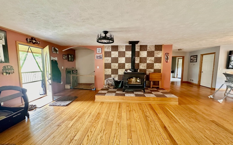 12194 WV 20 South Road, Rock Cave, West Virginia 26234, 3 Bedrooms Bedrooms, 7 Rooms Rooms,2 BathroomsBathrooms,Single Family Detached,For Sale,WV 20 South,10164644