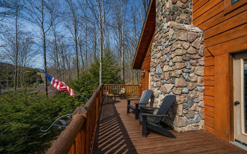4502 Hileman Road, Bruceton Mills, West Virginia 26525, 1 Bedroom Bedrooms, 8 Rooms Rooms,2 BathroomsBathrooms,Single Family Detached,For Sale,Hileman,10164643