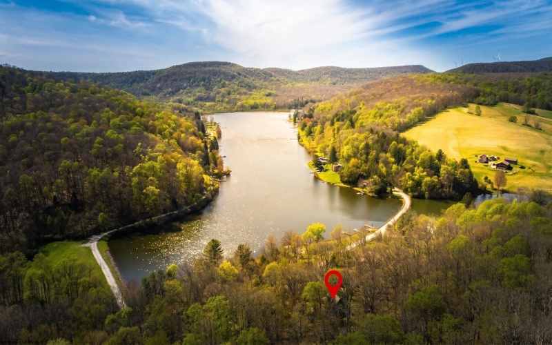 4502 Hileman Road, Bruceton Mills, West Virginia 26525, 1 Bedroom Bedrooms, 8 Rooms Rooms,2 BathroomsBathrooms,Single Family Detached,For Sale,Hileman,10164643
