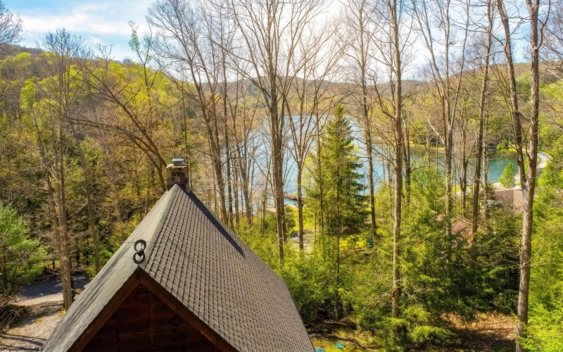 4502 Hileman Road, Bruceton Mills, West Virginia 26525, 1 Bedroom Bedrooms, 8 Rooms Rooms,2 BathroomsBathrooms,Single Family Detached,For Sale,Hileman,10164643