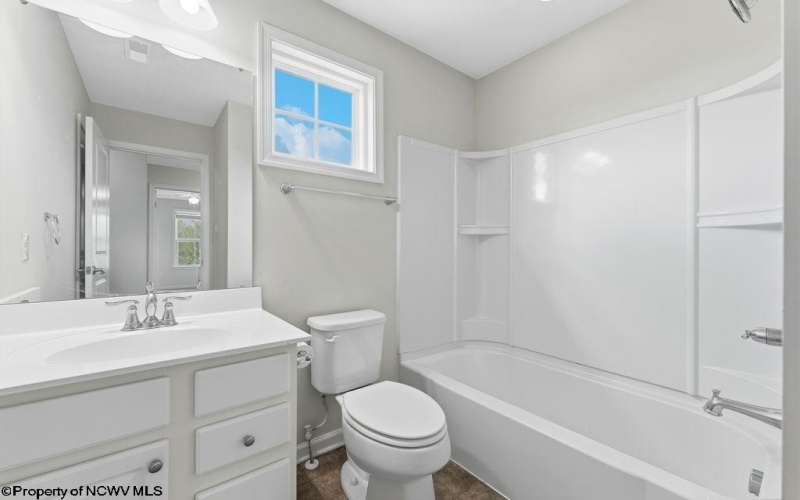 9 Highline Pass Lane, Morgantown, West Virginia 26508-0000, 4 Bedrooms Bedrooms, 10 Rooms Rooms,2 BathroomsBathrooms,Single Family Detached,For Sale,Highline Pass,10164663