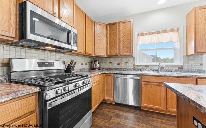 9 Highline Pass Lane, Morgantown, West Virginia 26508-0000, 4 Bedrooms Bedrooms, 10 Rooms Rooms,2 BathroomsBathrooms,Single Family Detached,For Sale,Highline Pass,10164663