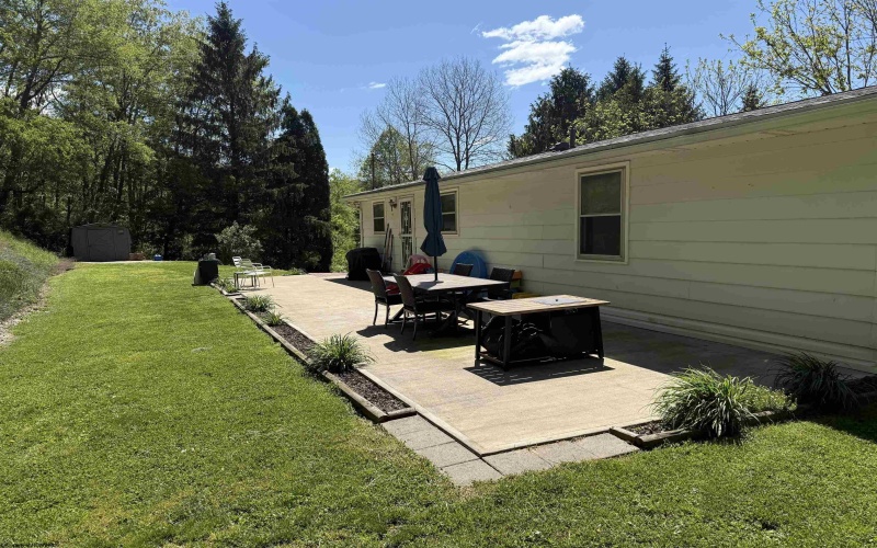 298 Tipple Road, Salem, West Virginia 26426-8046, 2 Bedrooms Bedrooms, 8 Rooms Rooms,2 BathroomsBathrooms,Single Family Detached,For Sale,Tipple,10164660
