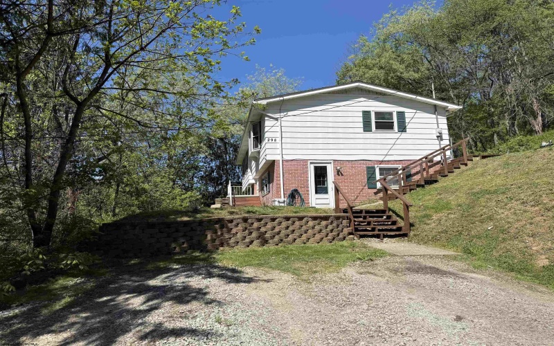 298 Tipple Road, Salem, West Virginia 26426-8046, 2 Bedrooms Bedrooms, 8 Rooms Rooms,2 BathroomsBathrooms,Single Family Detached,For Sale,Tipple,10164660