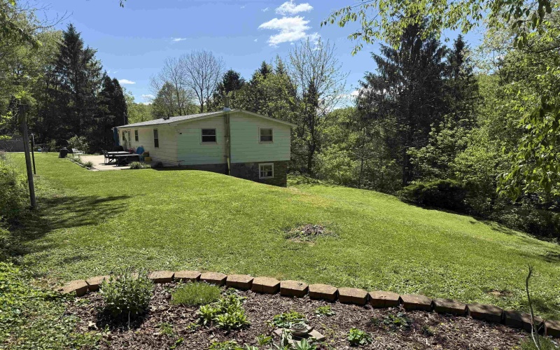 298 Tipple Road, Salem, West Virginia 26426-8046, 2 Bedrooms Bedrooms, 8 Rooms Rooms,2 BathroomsBathrooms,Single Family Detached,For Sale,Tipple,10164660