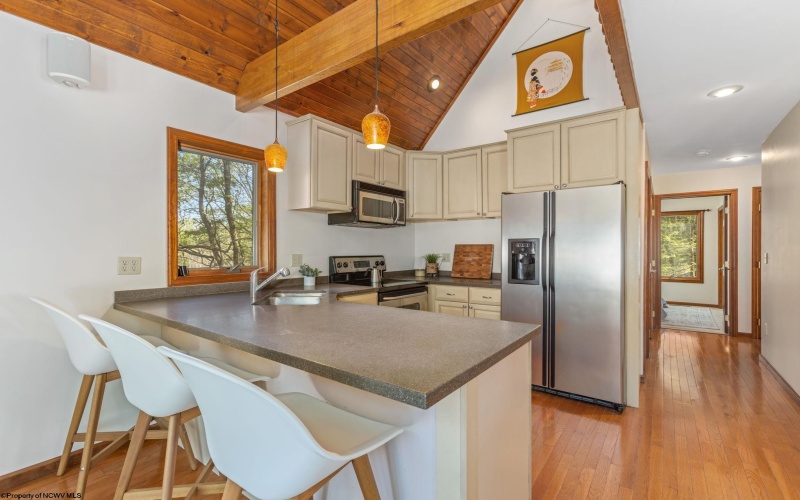 15 Fern Court, Terra Alta, West Virginia 26764, 5 Bedrooms Bedrooms, 10 Rooms Rooms,3 BathroomsBathrooms,Single Family Detached,For Sale,Fern,10164659