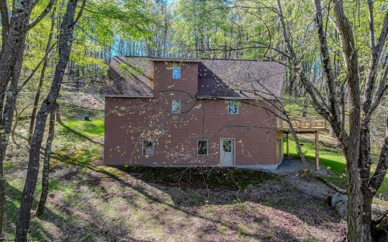 15 Fern Court, Terra Alta, West Virginia 26764, 5 Bedrooms Bedrooms, 10 Rooms Rooms,3 BathroomsBathrooms,Single Family Detached,For Sale,Fern,10164659