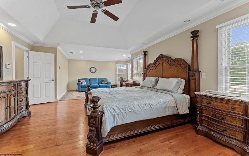 410 Santana Place, Morgantown, West Virginia 26508, 5 Bedrooms Bedrooms, 11 Rooms Rooms,3 BathroomsBathrooms,Single Family Detached,For Sale,Santana,10164649