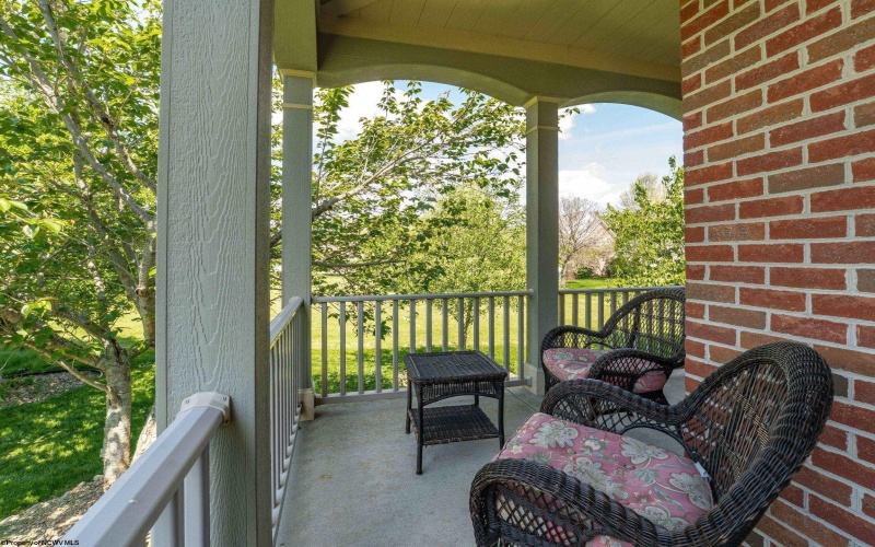 410 Santana Place, Morgantown, West Virginia 26508, 5 Bedrooms Bedrooms, 11 Rooms Rooms,3 BathroomsBathrooms,Single Family Detached,For Sale,Santana,10164649