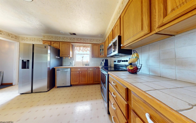 178 Mulberry Lane, Fairmont, West Virginia 26554, 3 Bedrooms Bedrooms, 9 Rooms Rooms,3 BathroomsBathrooms,Single Family Detached,For Sale,Mulberry,10164646