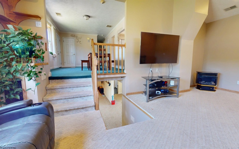 178 Mulberry Lane, Fairmont, West Virginia 26554, 3 Bedrooms Bedrooms, 9 Rooms Rooms,3 BathroomsBathrooms,Single Family Detached,For Sale,Mulberry,10164646