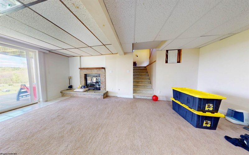 178 Mulberry Lane, Fairmont, West Virginia 26554, 3 Bedrooms Bedrooms, 9 Rooms Rooms,3 BathroomsBathrooms,Single Family Detached,For Sale,Mulberry,10164646