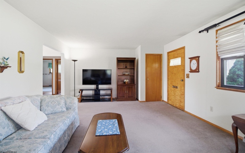 706 Willis Avenue, Bridgeport, West Virginia 26330-0000, 3 Bedrooms Bedrooms, 9 Rooms Rooms,2 BathroomsBathrooms,Single Family Detached,For Sale,Willis,10164648 706 Willis Avenue, Bridgeport, West Virginia 26330-0000, 3 Bedrooms Bedrooms, 9 Rooms Rooms,2 BathroomsBathrooms,Single Family Detached,For Sale,Willis,10164648