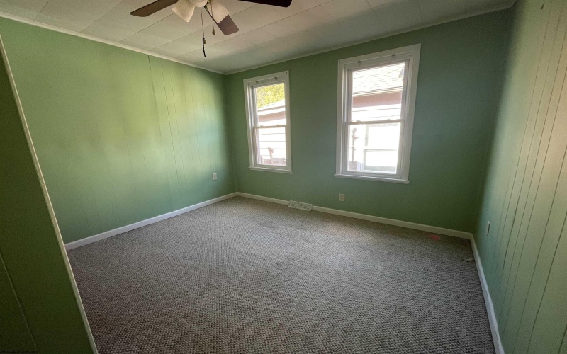 807 Indiana Avenue, Nutter Fort, West Virginia 26301-4561, 3 Bedrooms Bedrooms, 6 Rooms Rooms,1 BathroomBathrooms,Single Family Detached,For Sale,Indiana,10164647