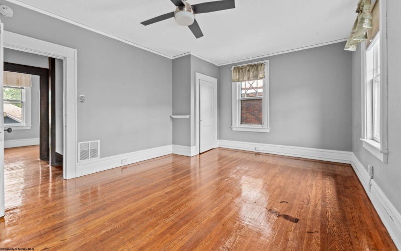 227 Hagans Street, Morgantown, West Virginia 26501, 3 Bedrooms Bedrooms, 6 Rooms Rooms,1 BathroomBathrooms,Single Family Detached,For Sale,Hagans,10164650 227 Hagans Street, Morgantown, West Virginia 26501, 3 Bedrooms Bedrooms, 6 Rooms Rooms,1 BathroomBathrooms,Single Family Detached,For Sale,Hagans,10164650