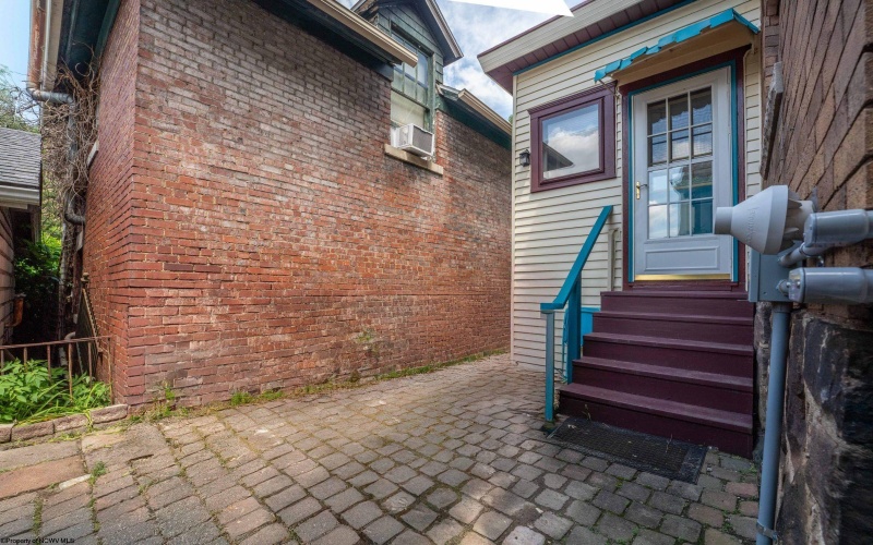 227 Hagans Street, Morgantown, West Virginia 26501, 3 Bedrooms Bedrooms, 6 Rooms Rooms,1 BathroomBathrooms,Single Family Detached,For Sale,Hagans,10164650 227 Hagans Street, Morgantown, West Virginia 26501, 3 Bedrooms Bedrooms, 6 Rooms Rooms,1 BathroomBathrooms,Single Family Detached,For Sale,Hagans,10164650