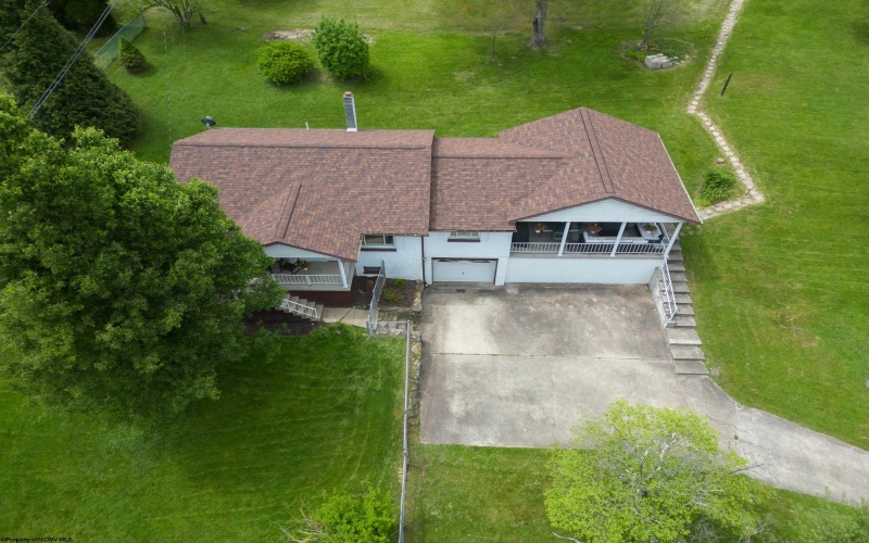 3068 White Hall Boulevard, Fairmont, West Virginia 26554, 3 Bedrooms Bedrooms, 7 Rooms Rooms,2 BathroomsBathrooms,Single Family Detached,For Sale,White Hall,10164651 3068 White Hall Boulevard, Fairmont, West Virginia 26554, 3 Bedrooms Bedrooms, 7 Rooms Rooms,2 BathroomsBathrooms,Single Family Detached,For Sale,White Hall,10164651