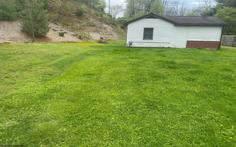 2162 Ward Road, Elkins, West Virginia 26241, 3 Bedrooms Bedrooms, 6 Rooms Rooms,2 BathroomsBathrooms,Single Family Detached,For Sale,Ward,10164653