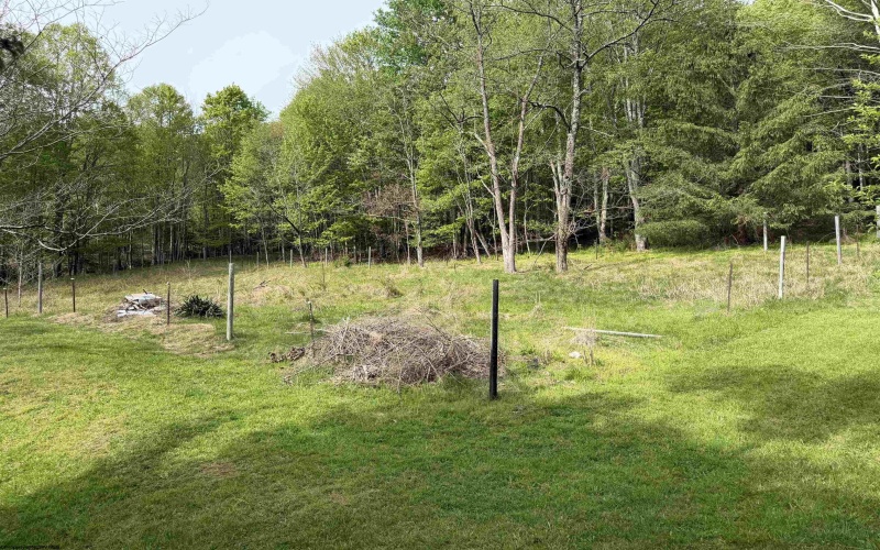 2494 Seng Run Road, French Creek, West Virginia 26218, 3 Bedrooms Bedrooms, 9 Rooms Rooms,2 BathroomsBathrooms,Single Family Detached,For Sale,Seng Run,10164670