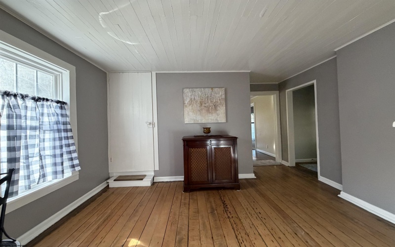 2494 Seng Run Road, French Creek, West Virginia 26218, 3 Bedrooms Bedrooms, 9 Rooms Rooms,2 BathroomsBathrooms,Single Family Detached,For Sale,Seng Run,10164670