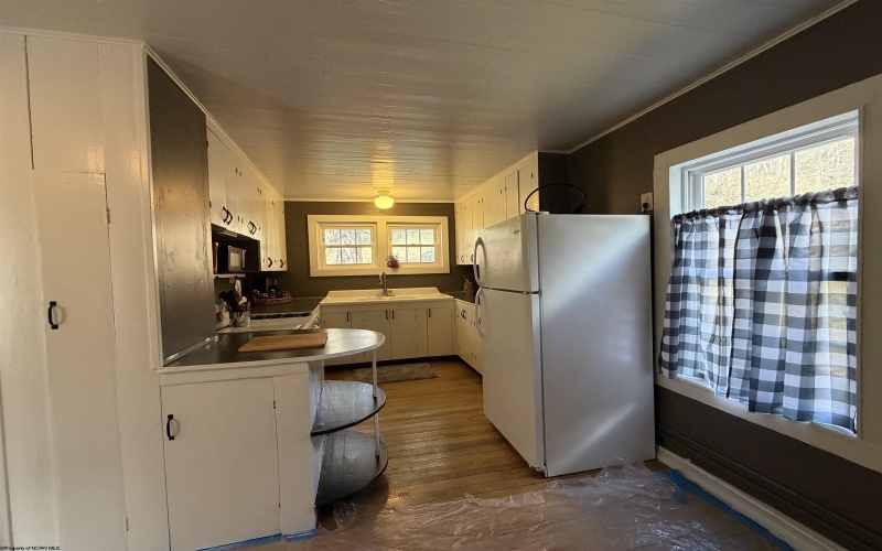 2494 Seng Run Road, French Creek, West Virginia 26218, 3 Bedrooms Bedrooms, 9 Rooms Rooms,2 BathroomsBathrooms,Single Family Detached,For Sale,Seng Run,10164670