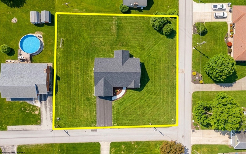 16 Margaret Street, Uniontown, Pennsylvania 15401, 3 Bedrooms Bedrooms, 5 Rooms Rooms,2 BathroomsBathrooms,Single Family Detached,For Sale,Margaret,10164666