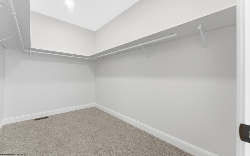 16 Margaret Street, Uniontown, Pennsylvania 15401, 3 Bedrooms Bedrooms, 5 Rooms Rooms,2 BathroomsBathrooms,Single Family Detached,For Sale,Margaret,10164666