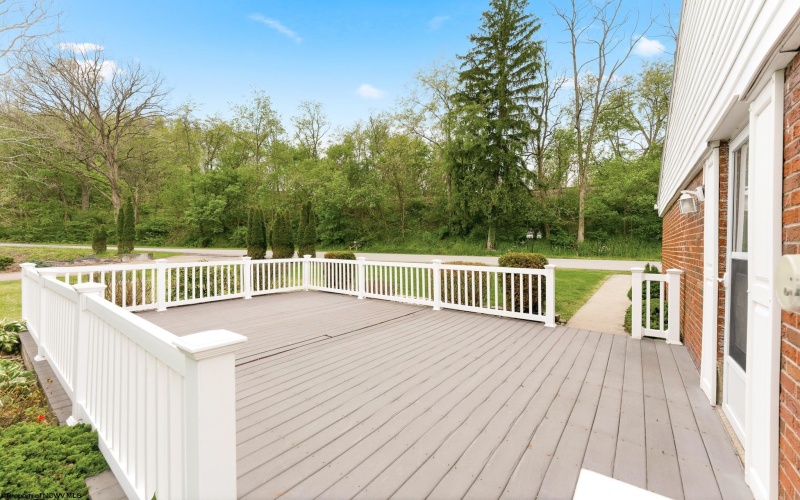 2701 Moyer Road, Connellsville, Pennsylvania 15425, 3 Bedrooms Bedrooms, 7 Rooms Rooms,1 BathroomBathrooms,Single Family Detached,For Sale,Moyer,10164667