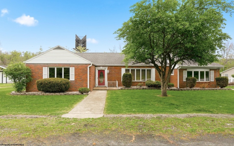 2701 Moyer Road, Connellsville, Pennsylvania 15425, 3 Bedrooms Bedrooms, 7 Rooms Rooms,1 BathroomBathrooms,Single Family Detached,For Sale,Moyer,10164667