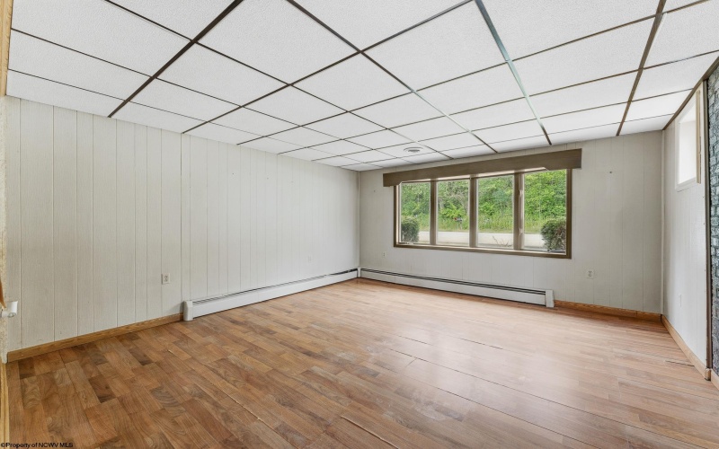 2701 Moyer Road, Connellsville, Pennsylvania 15425, 3 Bedrooms Bedrooms, 7 Rooms Rooms,1 BathroomBathrooms,Single Family Detached,For Sale,Moyer,10164667