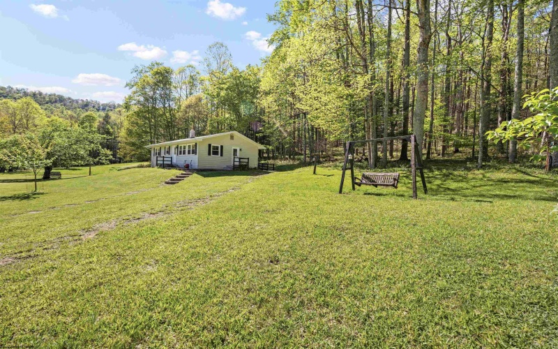 61 Smith Bridge Road, Helvetia, West Virginia 26224, 3 Bedrooms Bedrooms, 5 Rooms Rooms,1 BathroomBathrooms,Single Family Detached,For Sale,Smith Bridge,10164668