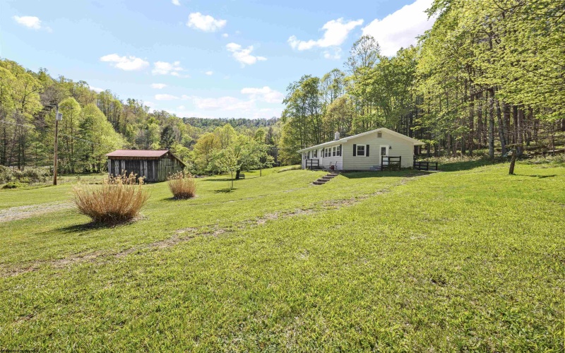 61 Smith Bridge Road, Helvetia, West Virginia 26224, 3 Bedrooms Bedrooms, 5 Rooms Rooms,1 BathroomBathrooms,Single Family Detached,For Sale,Smith Bridge,10164668