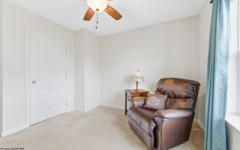 307 Double Eagle Lane, Maidsville, West Virginia 26541, 3 Bedrooms Bedrooms, 6 Rooms Rooms,2 BathroomsBathrooms,Single Family Detached,For Sale,Double Eagle,10164685