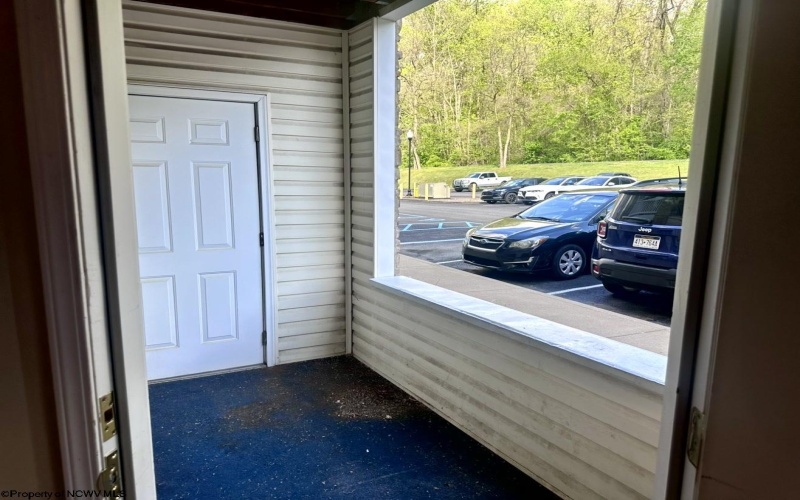 2102 University Commons Drive, Morgantown, West Virginia 26505, 4 Bedrooms Bedrooms, 6 Rooms Rooms,4 BathroomsBathrooms,Single Family Attached,For Sale,University Commons,10164680