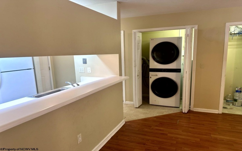 2102 University Commons Drive, Morgantown, West Virginia 26505, 4 Bedrooms Bedrooms, 6 Rooms Rooms,4 BathroomsBathrooms,Single Family Attached,For Sale,University Commons,10164680