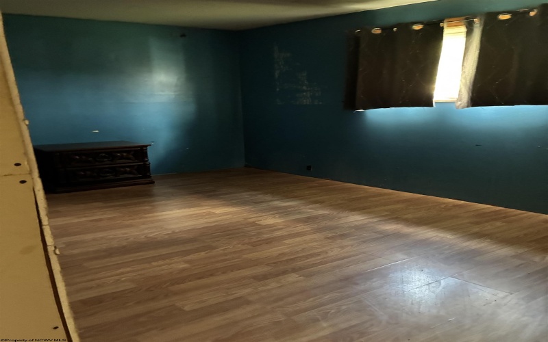37 Trenton Street, Farmington, West Virginia 26571, 2 Bedrooms Bedrooms, 5 Rooms Rooms,1 BathroomBathrooms,Single Family Detached,For Sale,Trenton,10164684