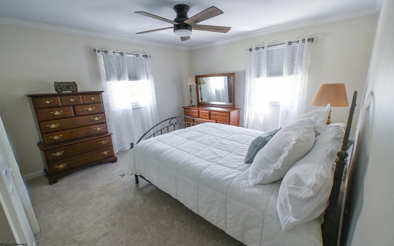 1337 Dogwood Avenue, Morgantown, West Virginia 26505-2307, 4 Bedrooms Bedrooms, 12 Rooms Rooms,3 BathroomsBathrooms,Single Family Detached,For Sale,Dogwood,10164683