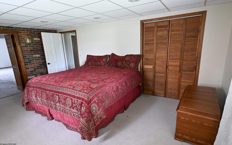 1337 Dogwood Avenue, Morgantown, West Virginia 26505-2307, 4 Bedrooms Bedrooms, 12 Rooms Rooms,3 BathroomsBathrooms,Single Family Detached,For Sale,Dogwood,10164683